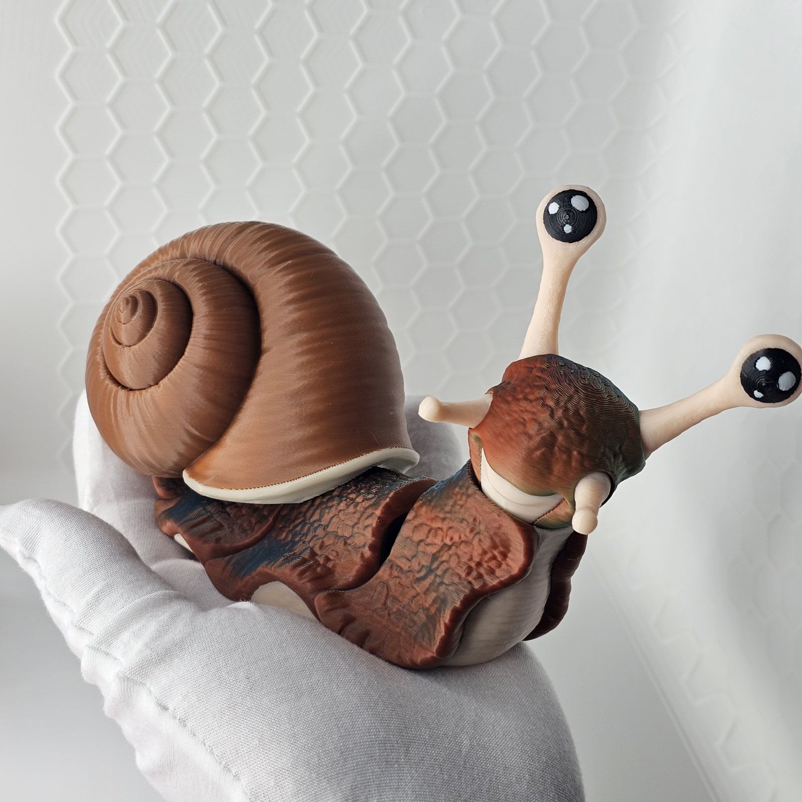 Lil' Rad Snail Friend